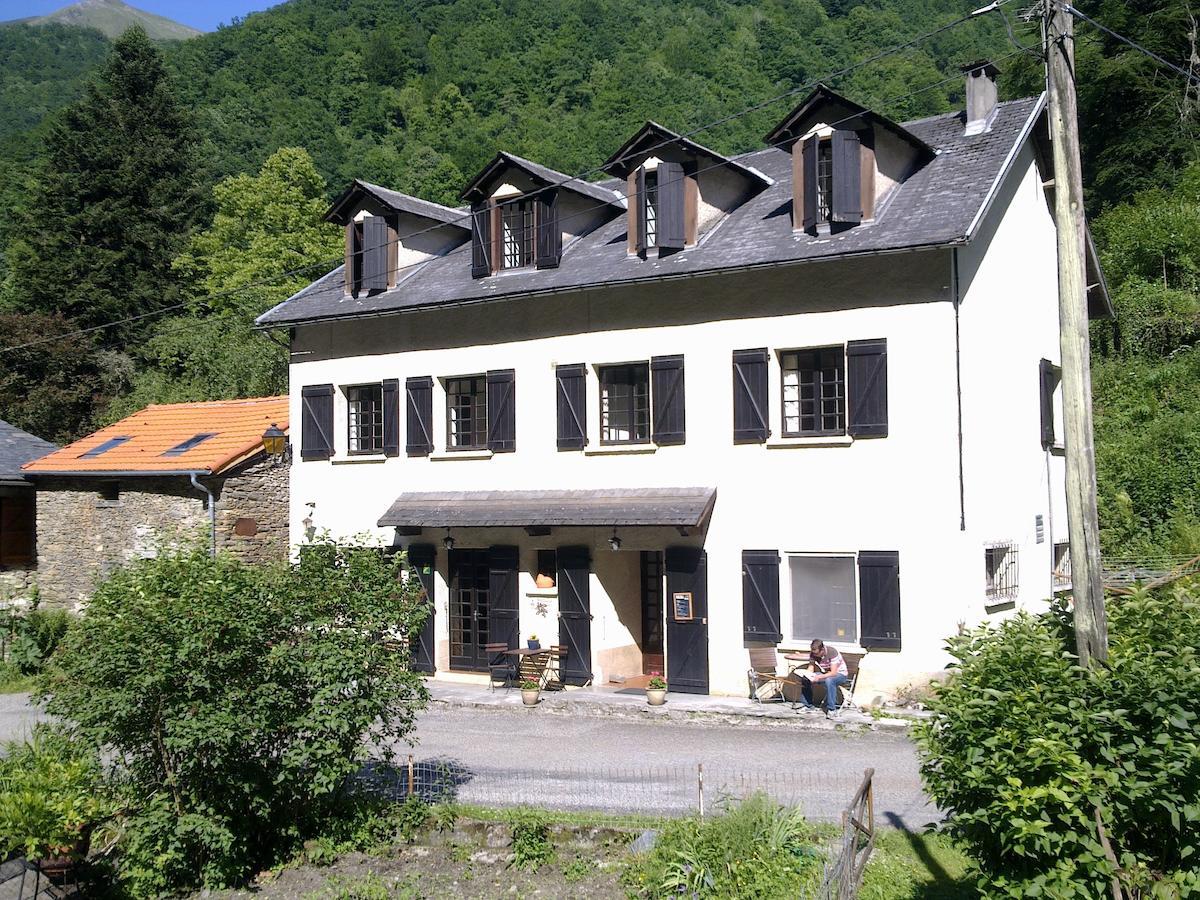 Auberge Les Myrtilles Couflens Exterior foto